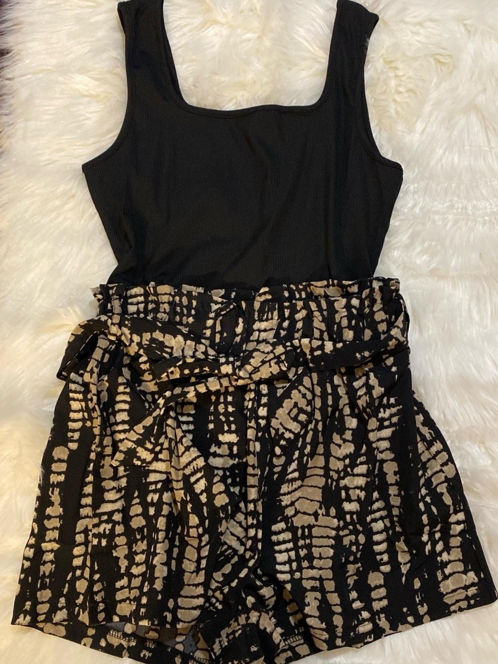 Animal Print High-Waisted Shorts with Black Tank Top size M